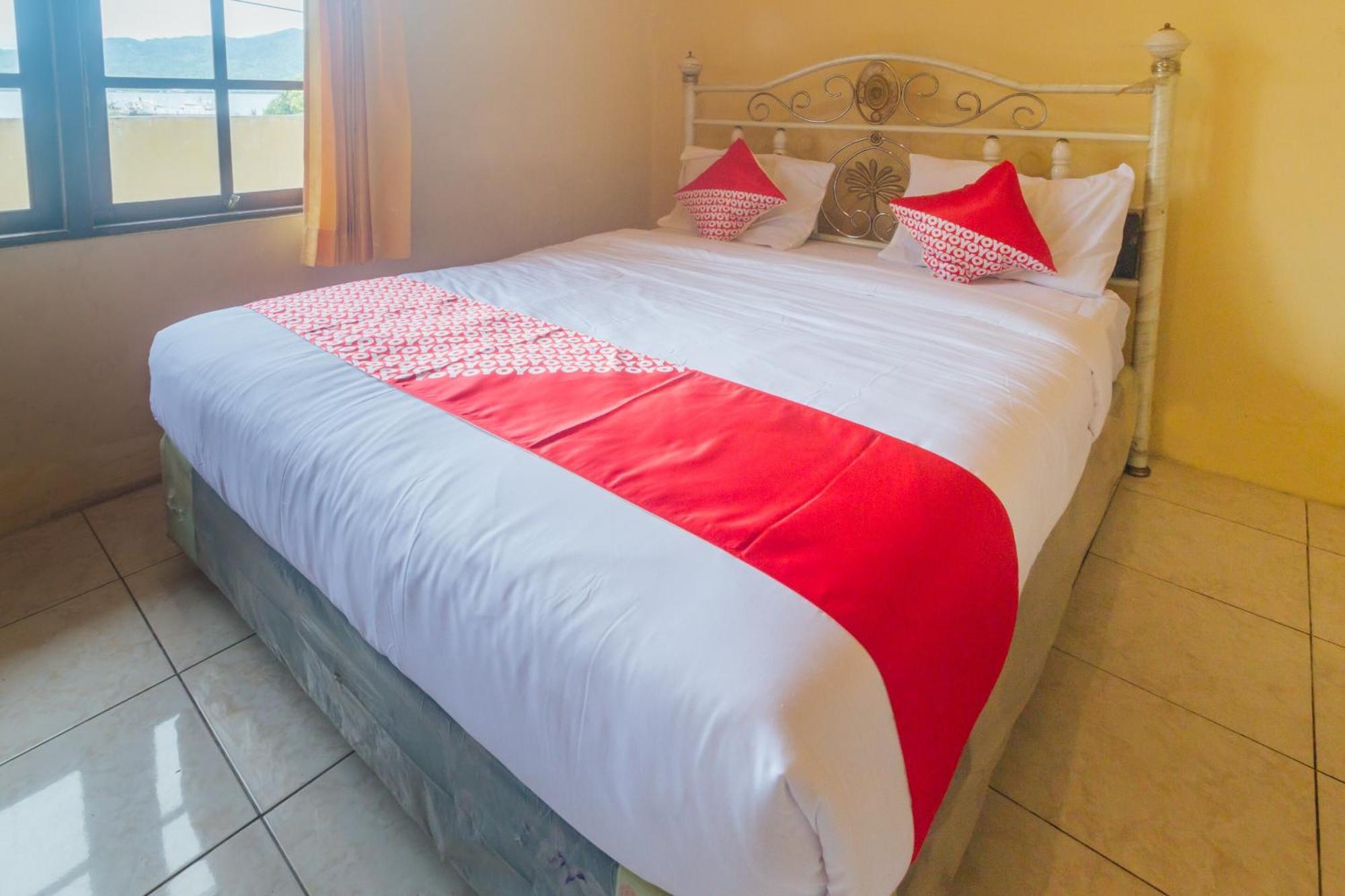 Oyo 2269 Hotel Astika Ambon Bagian luar foto