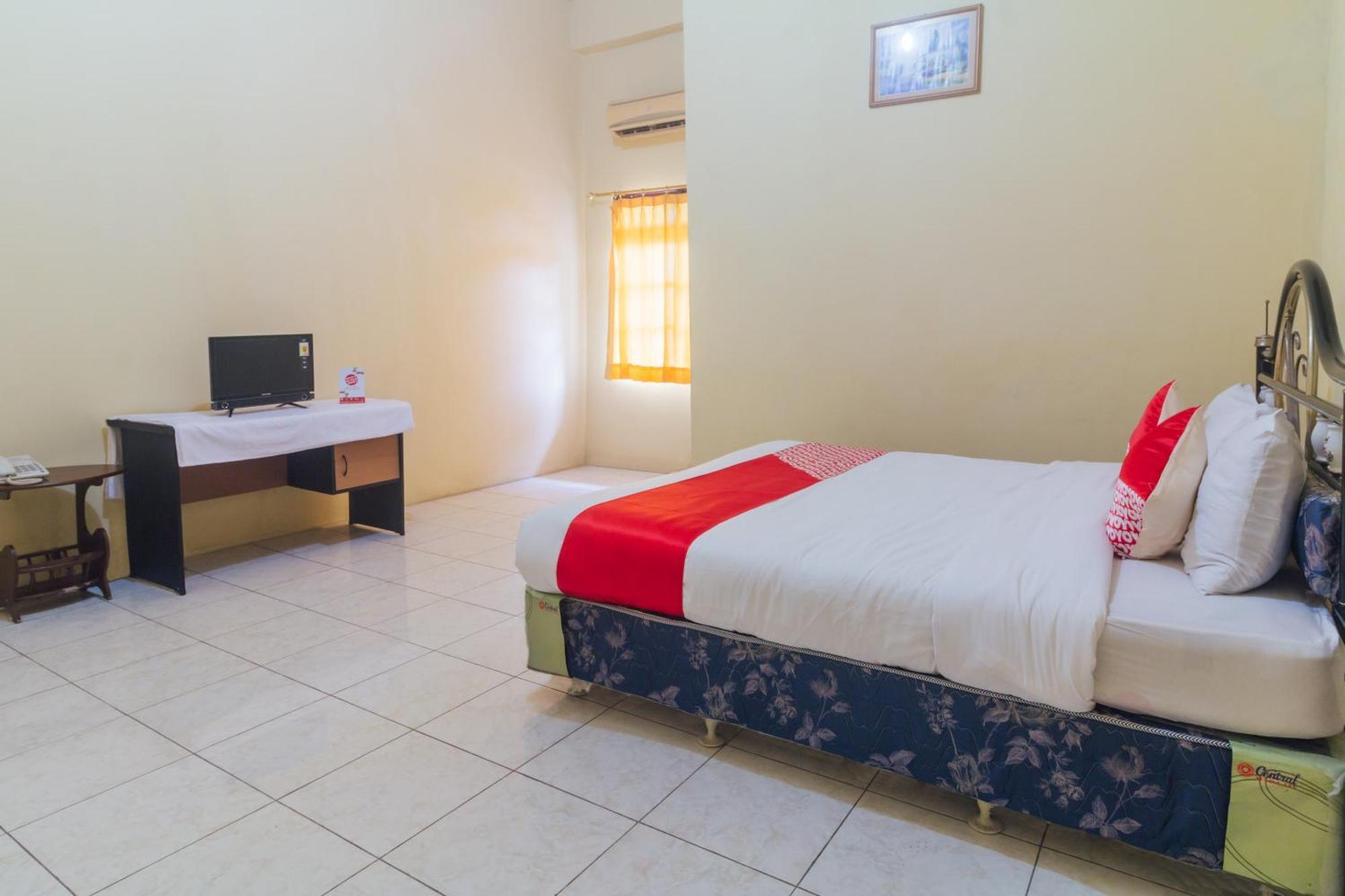 Oyo 2269 Hotel Astika Ambon Bagian luar foto